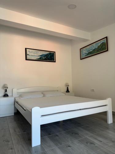 Gallery image of Sea view studios in Herceg-Novi
