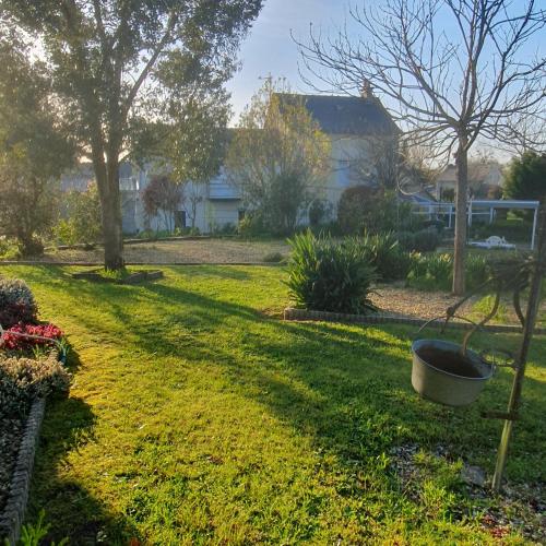 Photo de la galerie de l'établissement Chez Mai - a private room in a rural country home, à Auriac-Lagast