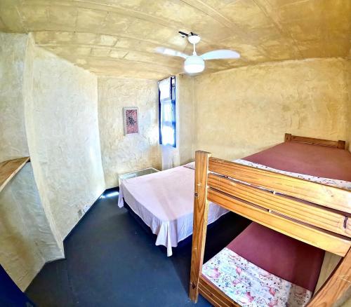 Ένα ή περισσότερα κρεβάτια σε δωμάτιο στο 7 Mares