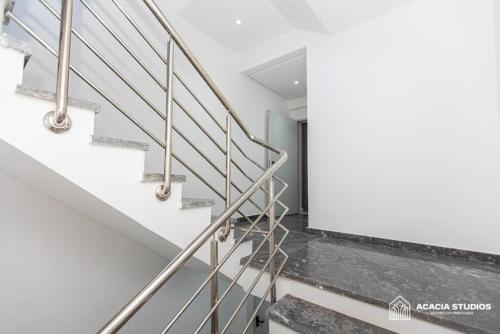Ένα μπάνιο στο Acacia Studio 13