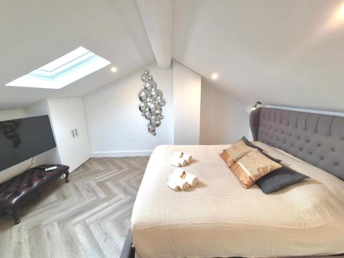 Luxury 3 bed 2 bath flat Cannes Croisette photo 12