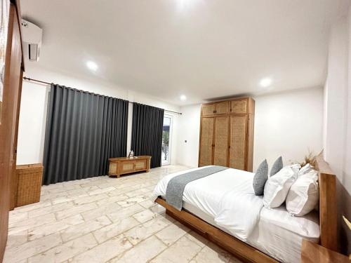 Gallery image of Lux Villa Tumbak Bayuh in Tumbak Bayuh