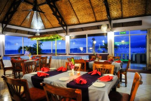 Restoran ili neka druga zalogajnica u objektu Bali Palms Resort
