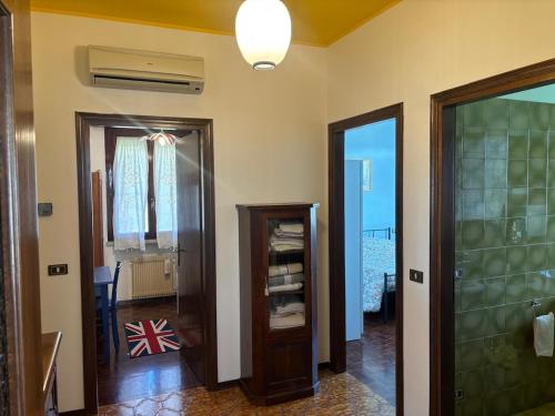 Koupelna v ubytování CÀ DEGLI OLIVI - Villino tra gli Olivi nel Borgo