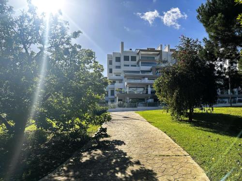 DON LEO Charming 3 Bedroom apartment in Estepona close to the sea