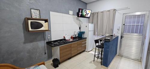Kuchyň nebo kuchyňský kout v ubytování Loft 2 espaço inteiro térreo com garagem