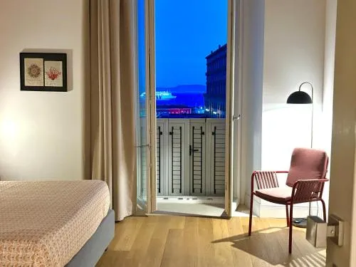 IL MASTIO Panoramic GUESTHOUSE - Vista Mare Napoli Centro photo 96