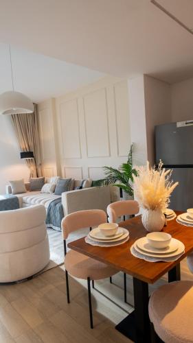 Noor Homes - Luxury Approved by the Department of Culture and Tourism, Abu Dhabi in Yas Island
