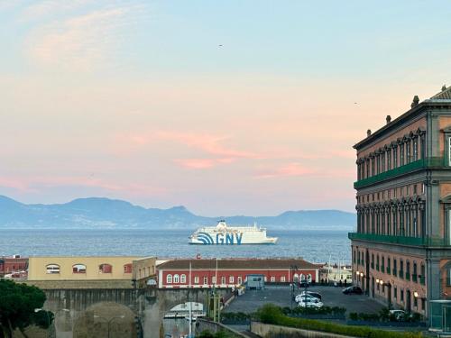 IL MASTIO Panoramic GUESTHOUSE - Vista Mare Napoli Centro photo 212