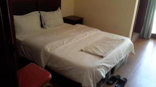 Liya Guest House