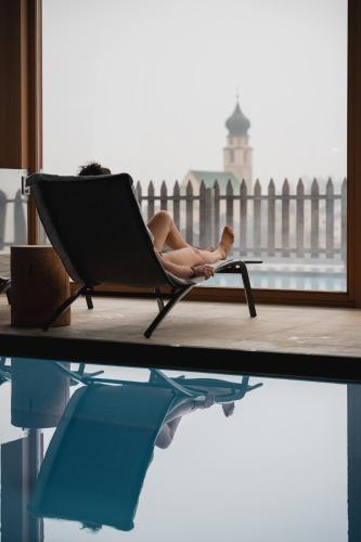Πισίνα στο ή κοντά στο Hotel Emmy - five elements