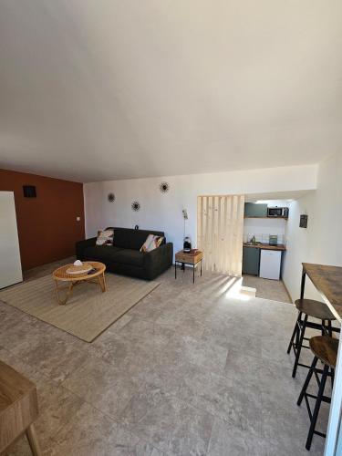 Χώρος καθιστικού στο Studio cosy au cœur de l'île