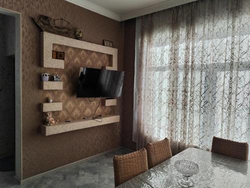 TV a/nebo společenská místnost v ubytování FHF Haus