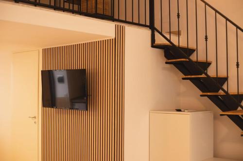 Aviothic Home