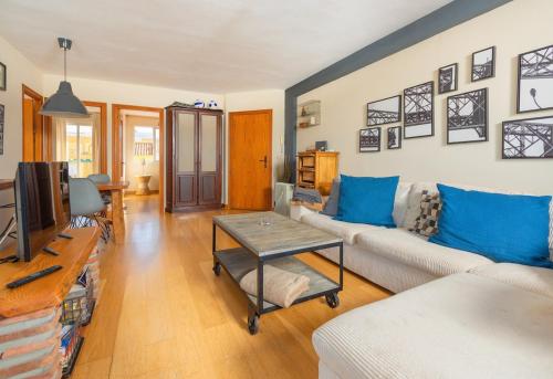 Penthouse with Best Sea Views in Town