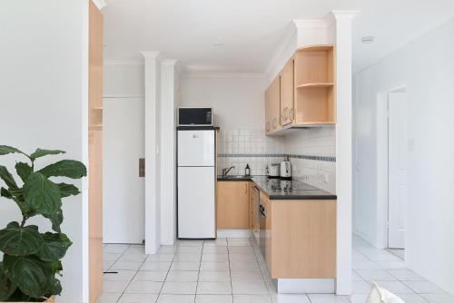 Η κουζίνα ή μικρή κουζίνα στο Del Mar - 1 bed option