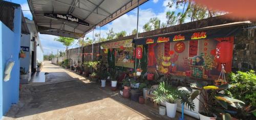 Taman di luar Nhà Nghỉ Eva