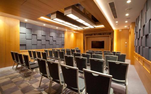 Бизнес-центр и/или конференц-зал в Radisson Blu Hotel, Istanbul Sisli