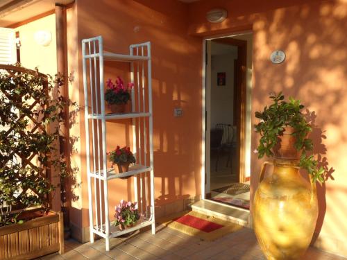 Gallery image of A Due Passi Dal Mare B&B in Numana