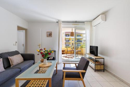 Bel appartement Terrasse- Piscine- Tennis- Parking