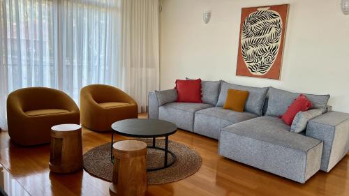 Χώρος καθιστικού στο Modern villa overlooking Mytilene