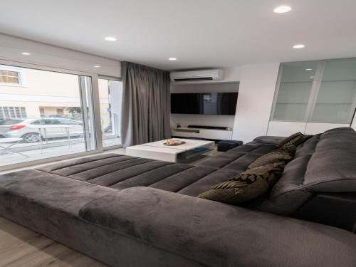 Charming 2 Bedroom House in Iraklio, Greece