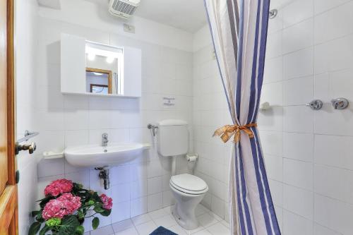 Ένα μπάνιο στο Casa La Capraia