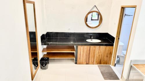 Galería fotográfica de Urbanview Code Riverstay Yogyakarta en Kejayan
