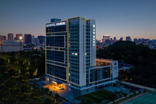 Foto sihtkohas Guangzhou asuva majutusasutuse LIZ International Hotel Guangzhou Olympic Sports Center International Financial City Branch - Free Shuttle Bus to Canton Fair Complex During Canton Fair Period & Free Breakfast & Free Afternoon Tea & Free Midnight Snack galeriist