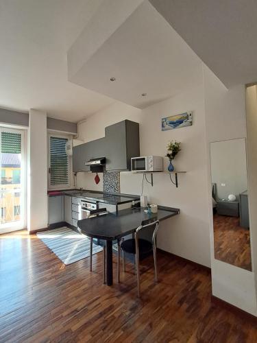 Certosa District Studio Apt 3