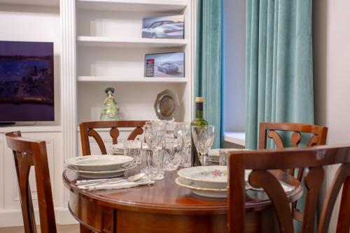 Spanish Steps Luxury Apartment