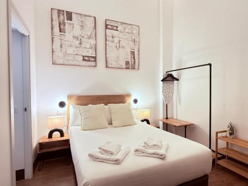 Boho Royal Retreat Steps from the Royal Palace
