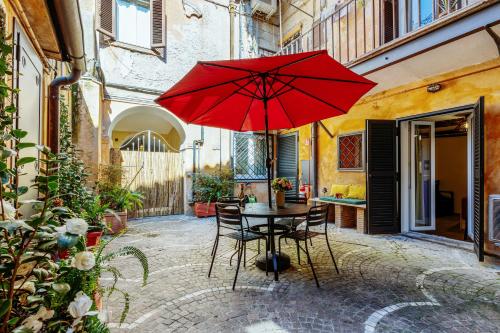 Rome As You Feel - Trastevere Nest with Secret Patio
