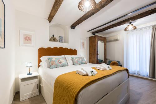 Rome As You Feel - Trastevere Nest with Secret Patio