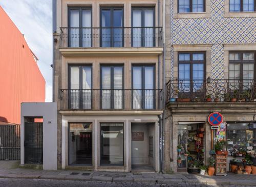 Terrace Bliss with AC Downtown Porto