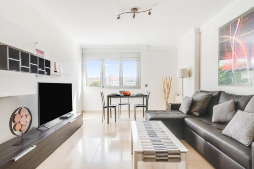 Home2Book Urban Retreat & Shared Pool Las Palmas