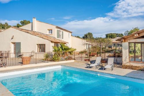 Villa CHARRE Mas Provençal avec piscine privée