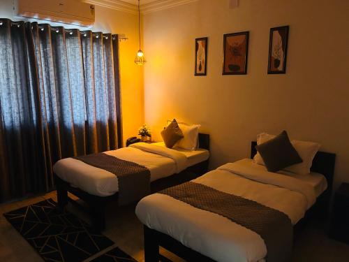 Postel nebo postele na pokoji v ubytování Hotel 7 CR