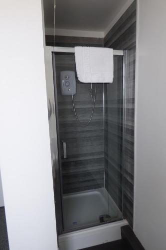 Koupelna v ubytování Midlands Hotel