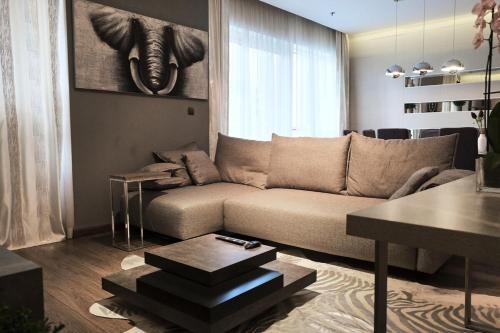 Elegant 2BR in Dubai Marina