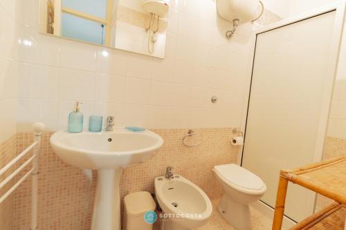 Et badeværelse på Grecale House