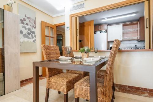 Cozy getaway with pool, close to the beach by REMS photo 36