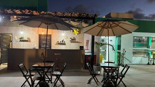 En terrasse eller udendørsområde på Flat Porto Centro