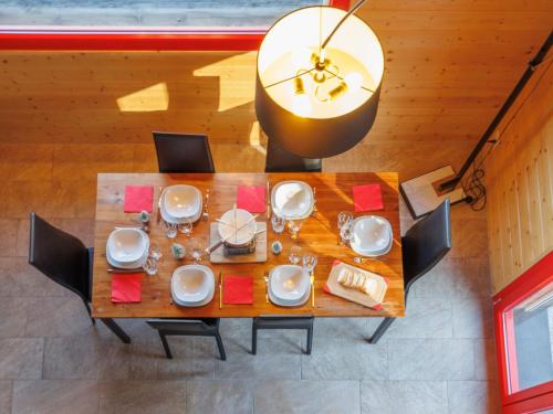 Fotografie z fotogalerie ubytování Chalet Les Silènes by Interhome v destinaci Saclentse