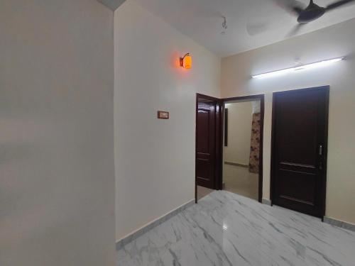 Imagen de la galería de GKM Guest House, en Tiruvannāmalai