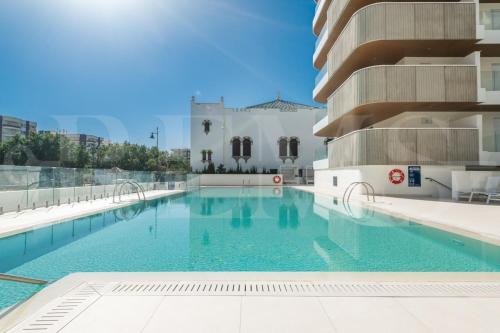 Elegant 2 bedroom gem with terrace and parking REMS