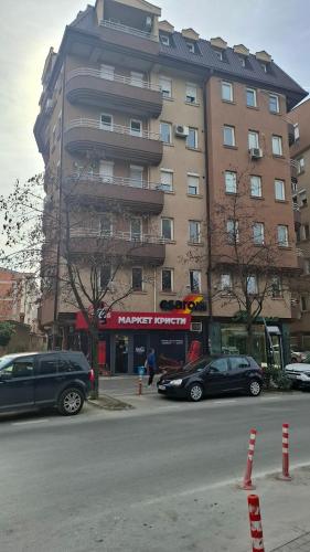 Pastatas, kuriame yra šie apartamentai
