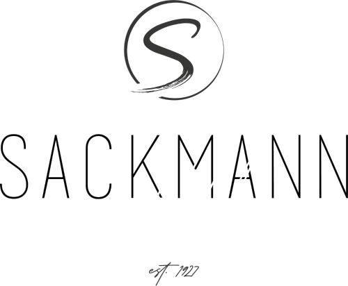 a sign for the sakura name in black and white at Sackmann Genuss und Spa Resort in Baiersbronn