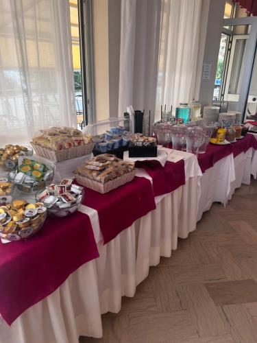 Foto dalla galleria di Hotel President ad Alba Adriatica