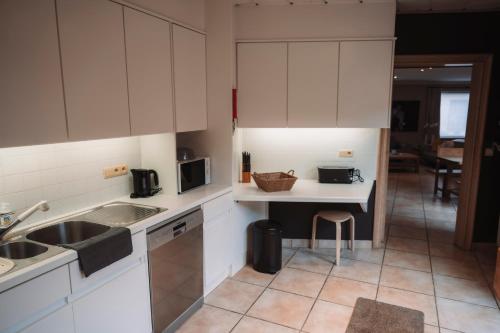 Dapur atau dapur kecil di Vakantiehuis Bie Jan Paté
